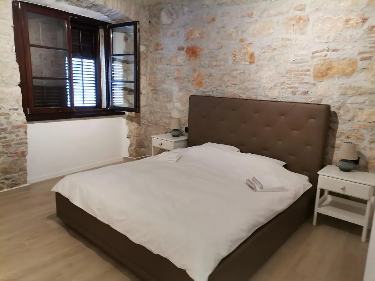 Apartment Apartvilla Castropola Croatia