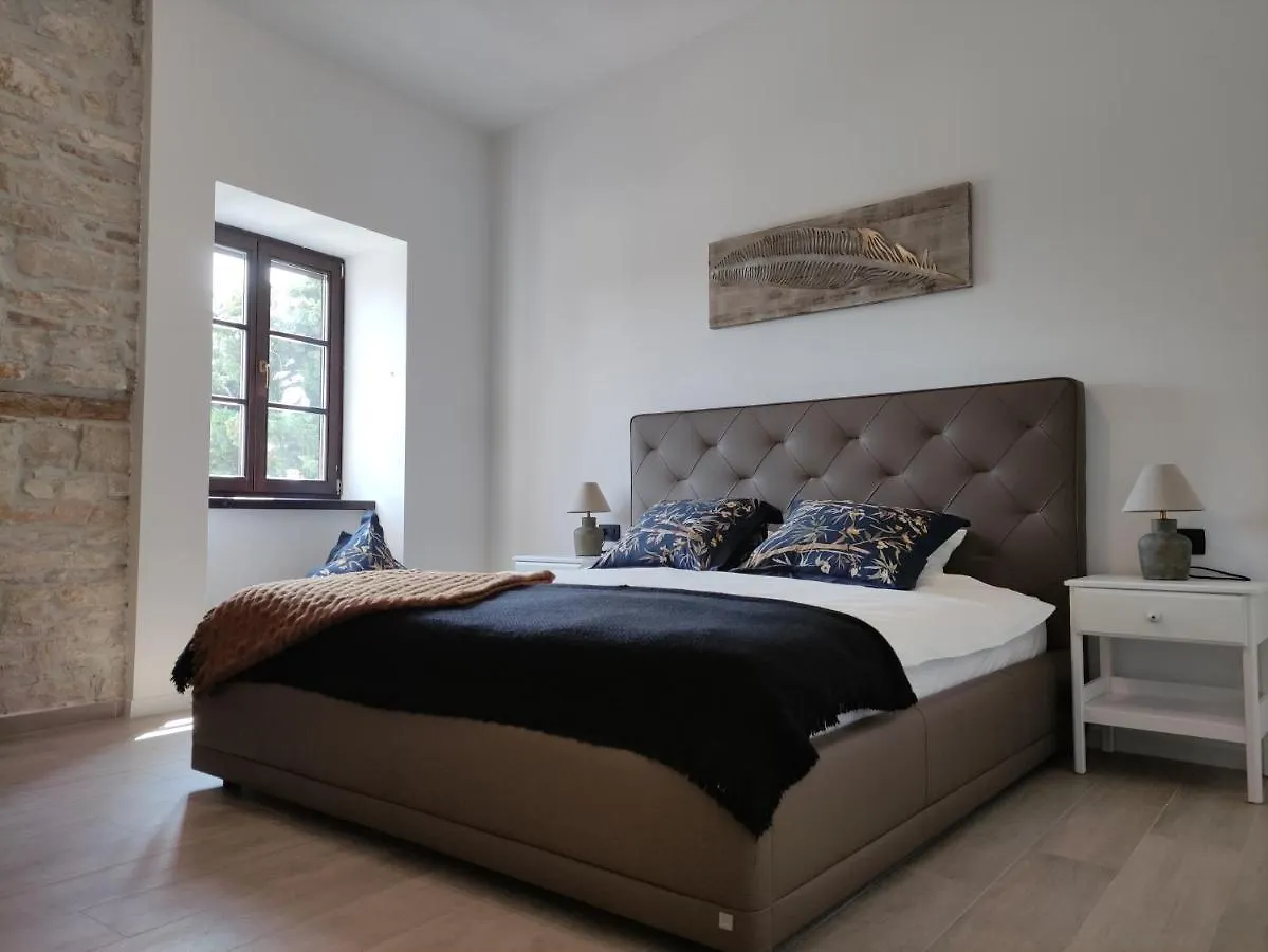 아파트 Apartvilla Castropola