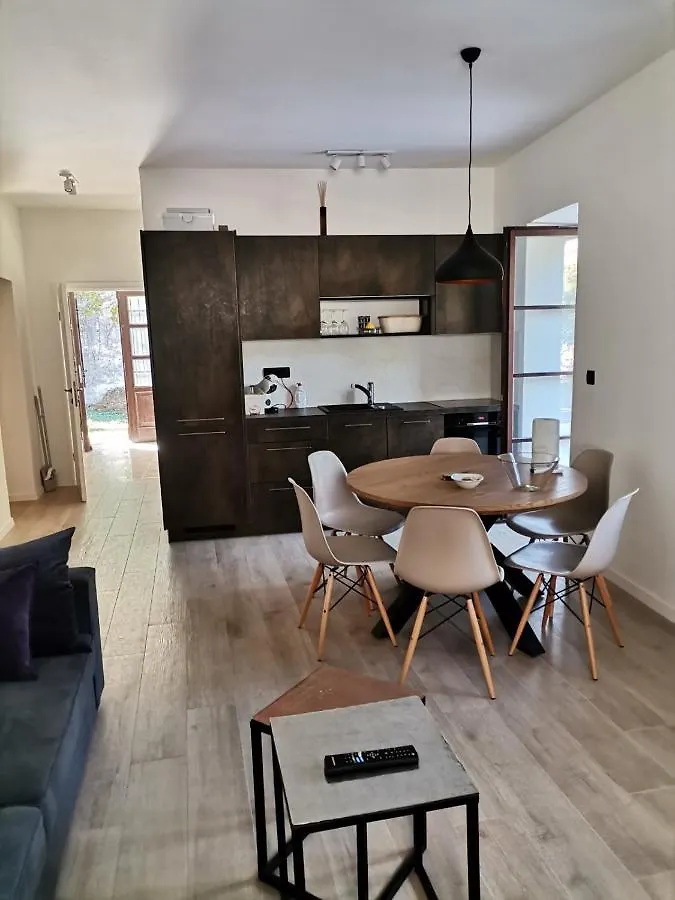 Apartvilla Castropola 0*, 풀라 크로아티아